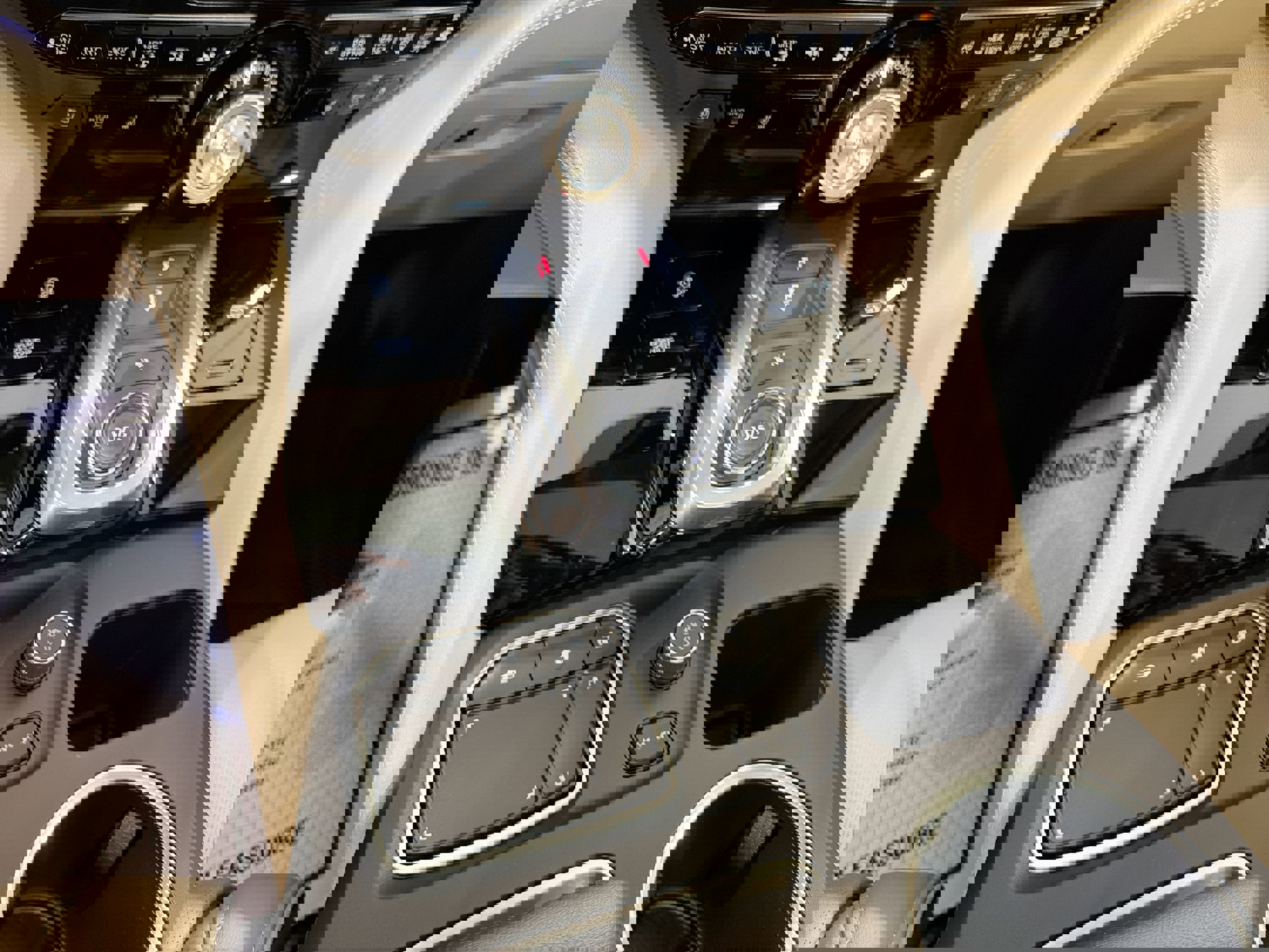 Used 2023 Acura MDX w/Advance Package image 21