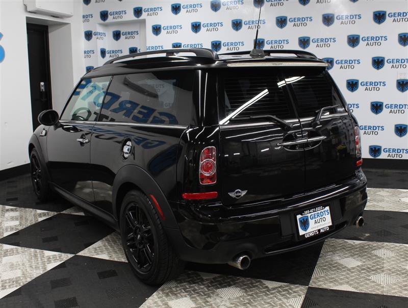 Used 2014 MINI Cooper Clubman S FWD image 2