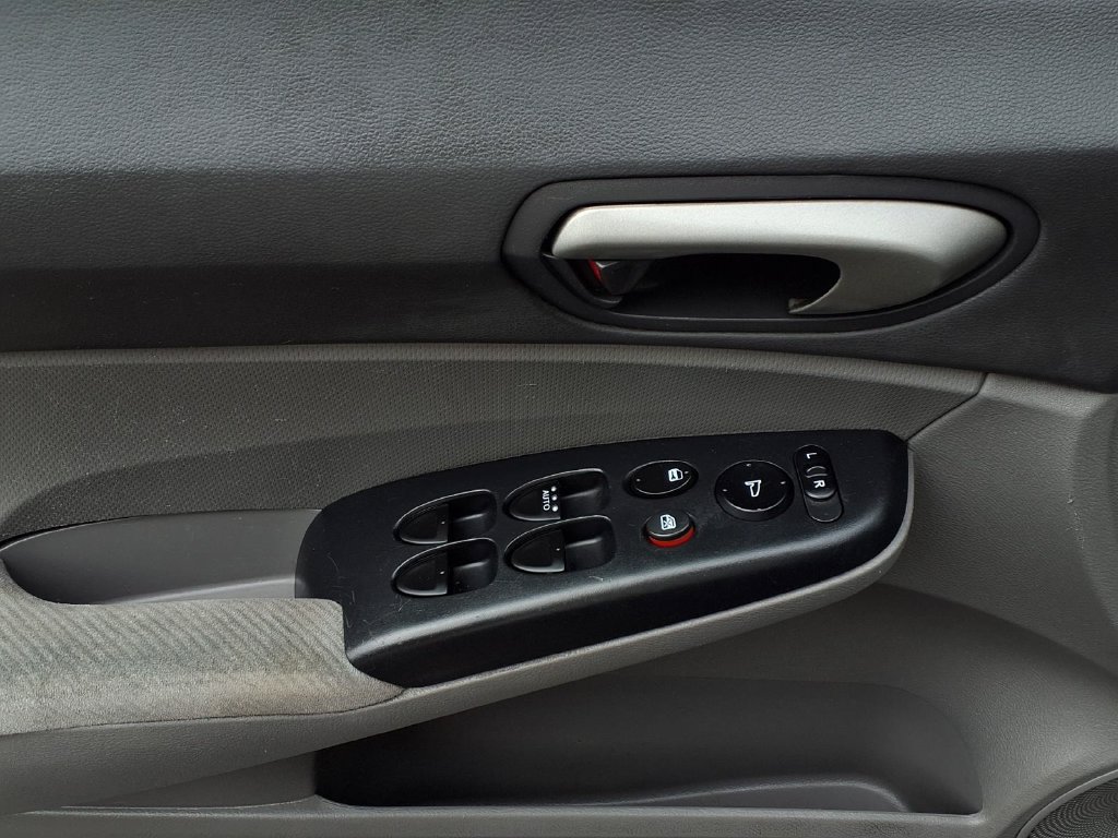 Used 2010 Honda Civic LX image 15