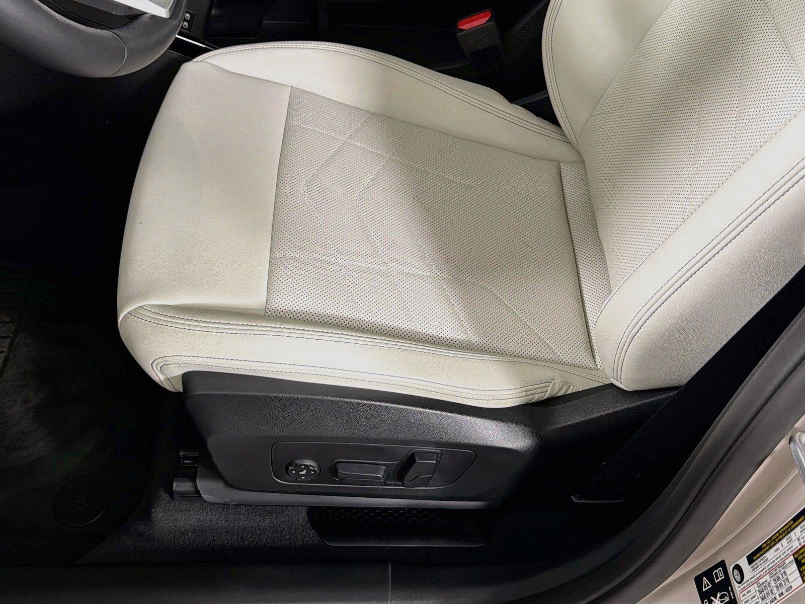 New 2026 BMW X1 xDrive28i w/ Convenience Package AWD/4WD image 17