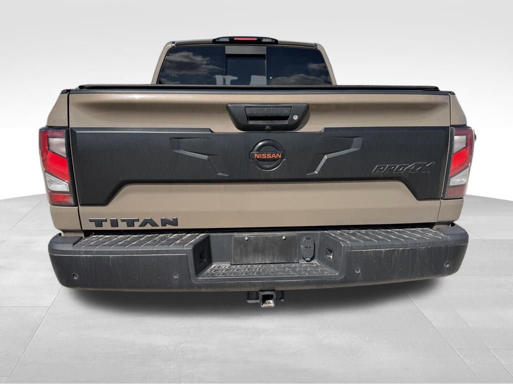 Used 2021 Nissan Titan PRO-4X AWD/4WD image 5