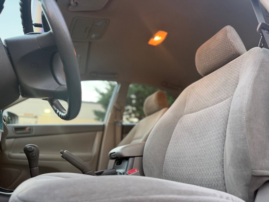 Used 2004 Toyota Camry FWD image 10