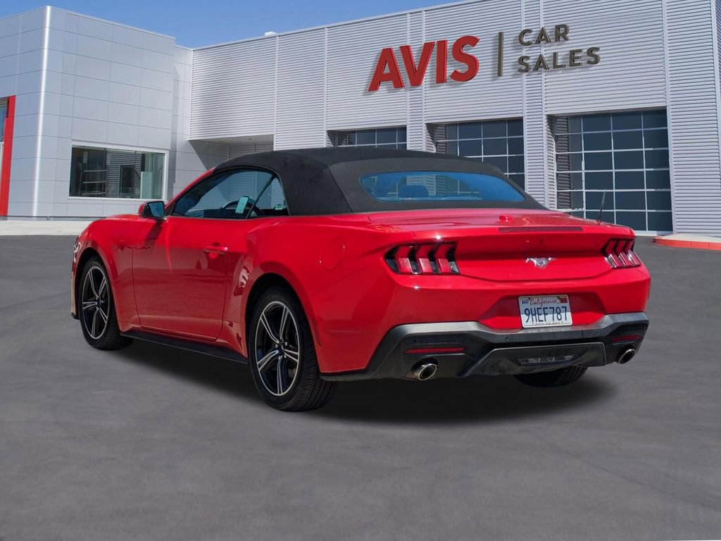 Used 2024 Ford Mustang Convertible image 9
