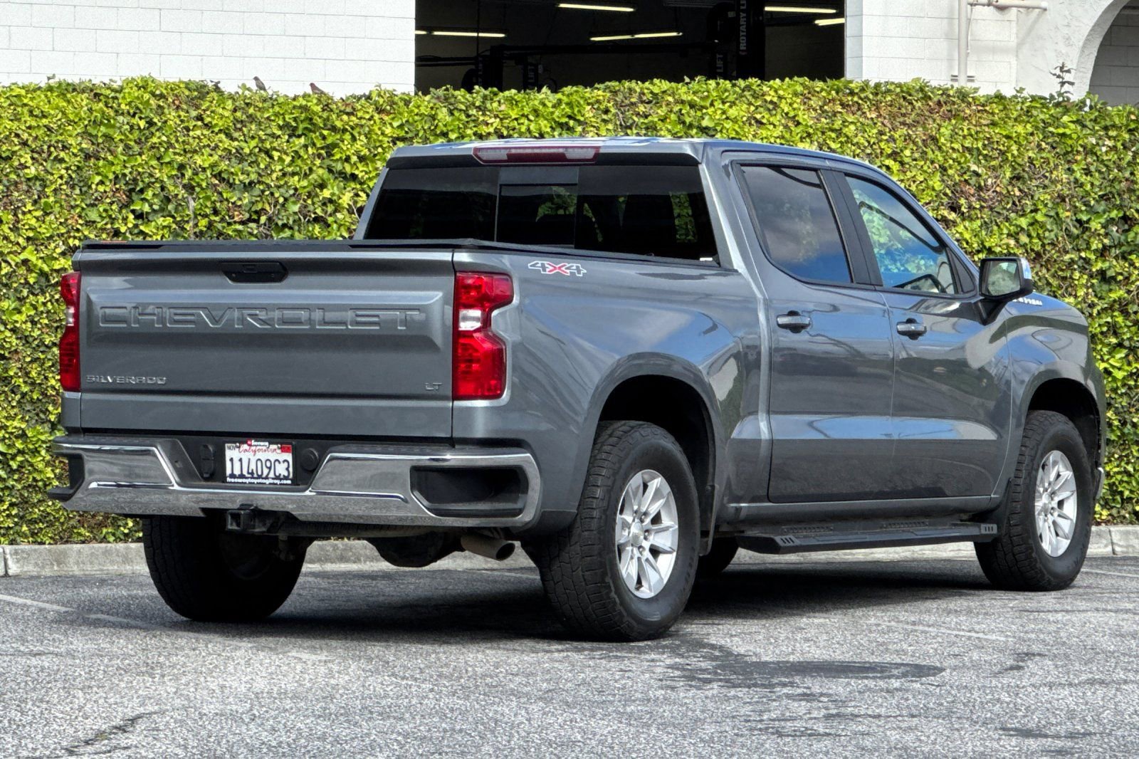 Used 2020 Chevrolet Silverado 1500 LT w/ All-Star Edition image 4