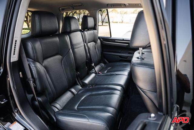 Used 2018 Lexus LX 570 4WD image 76