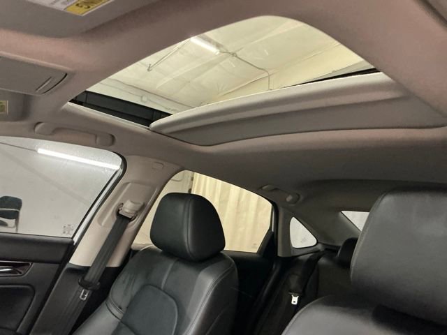 Used 2022 Honda Civic Touring image 16