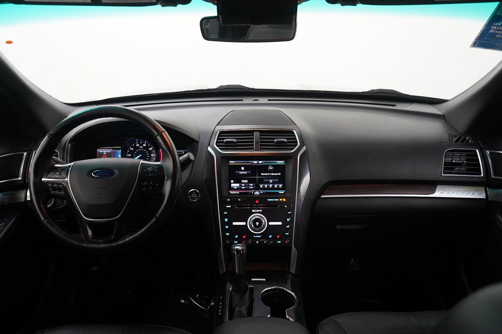 Used 2016 Ford Explorer Limited image 13