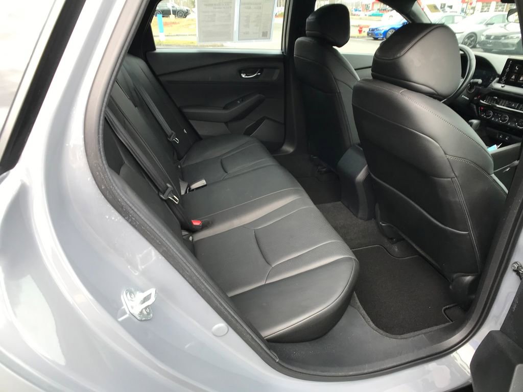 Certified 2024 Honda Accord Sport image 9