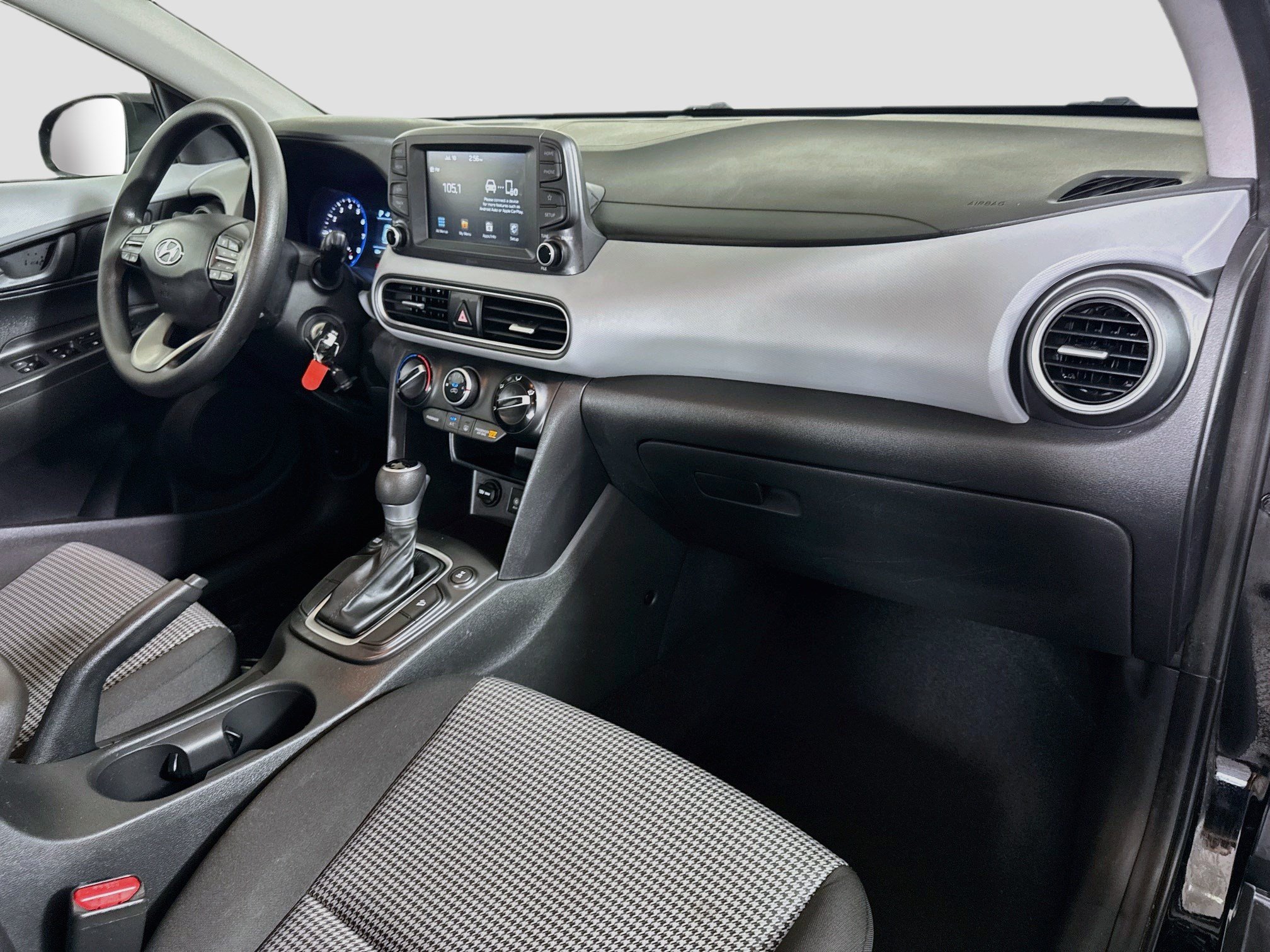 Used 2018 Hyundai Kona SE AWD/4WD image 29