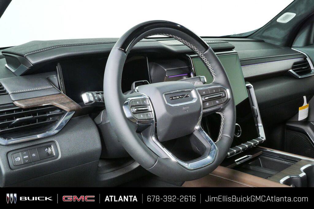 New 2027 GMC Acadia Denali Ultimate FWD image 5