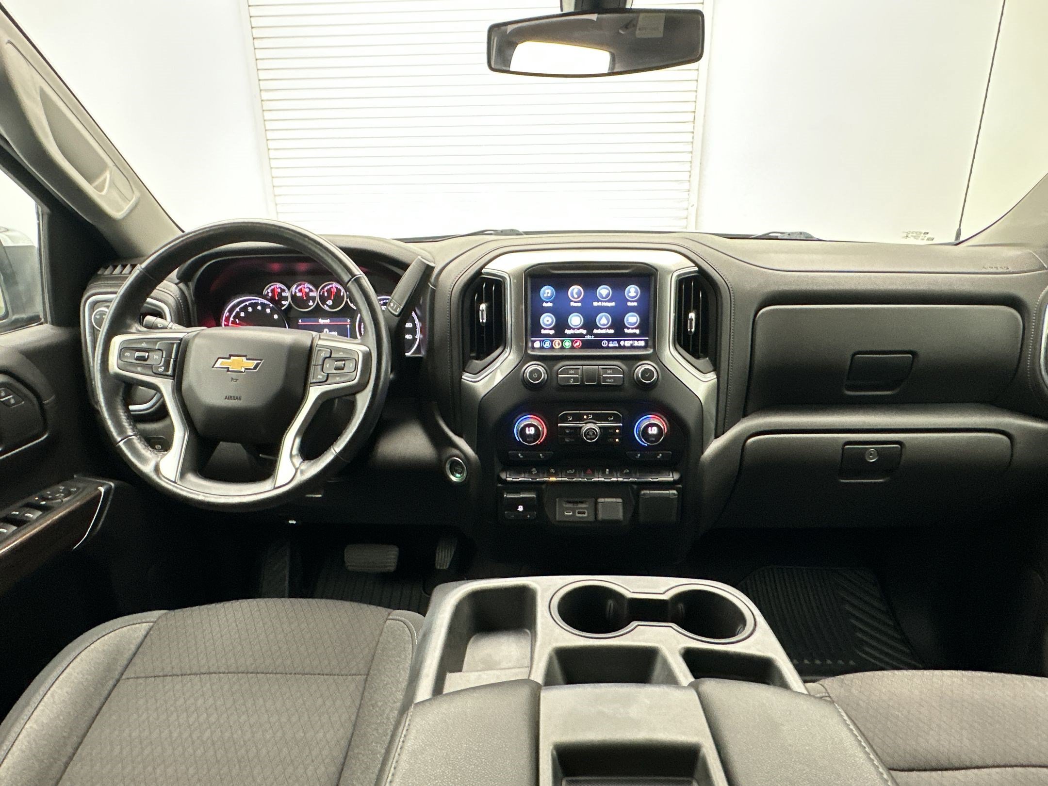 Used 2020 Chevrolet Silverado 1500 LT w/ All-Star Edition AWD/4WD image 25