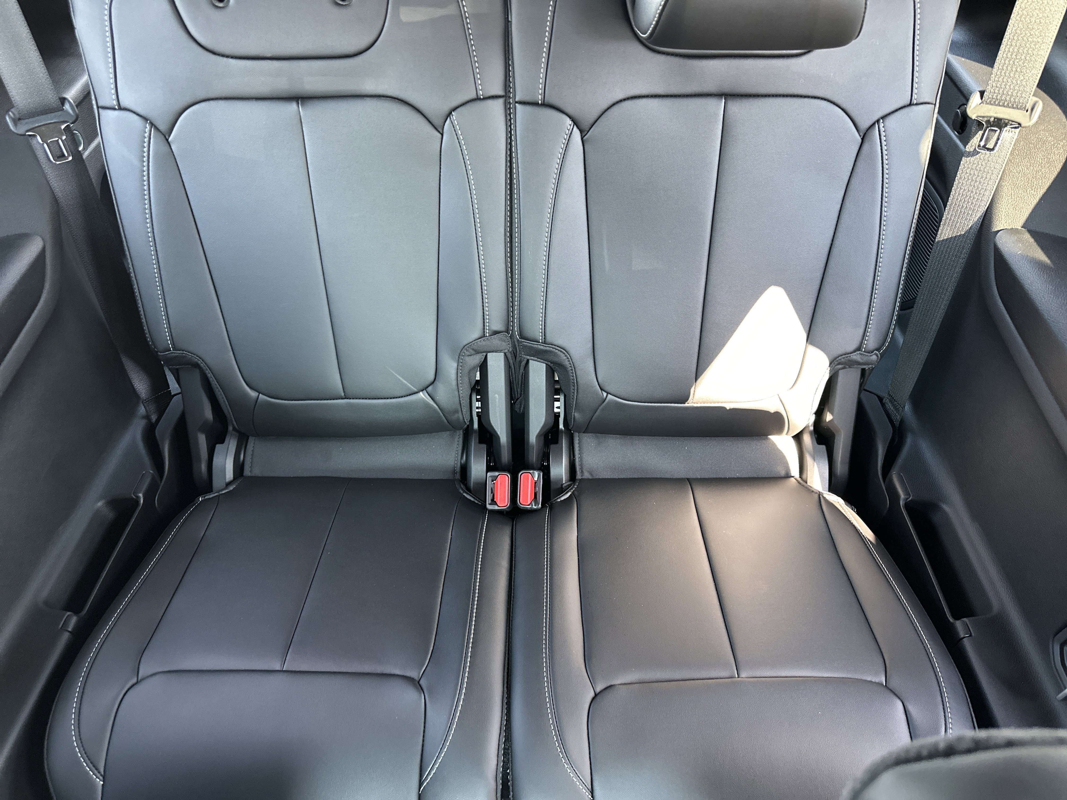 New 2026 Jeep Grand Cherokee L Limited w/ Limited Altitude Package image 33