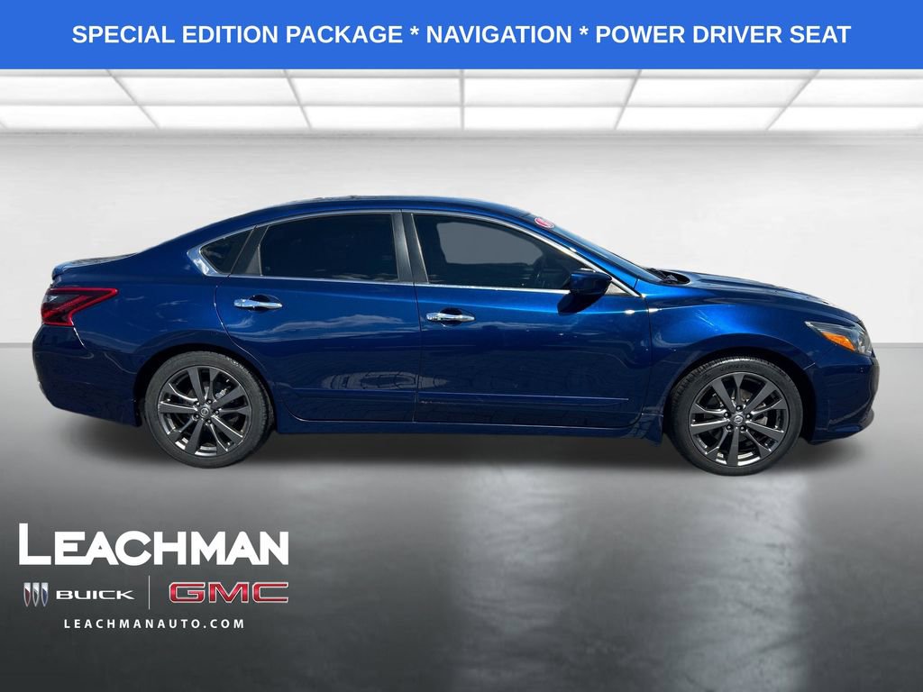 Used 2018 Nissan Altima 2.5 SR w/ SR Special Edition image 2