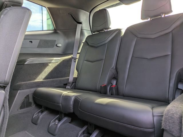 Used 2023 Cadillac XT6 Sport w/ Technology Package image 19