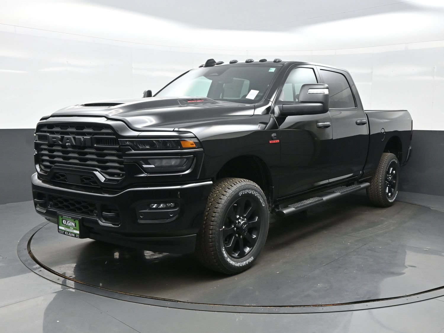 New 2026 RAM 2500 Tradesman AWD/4WD image 2