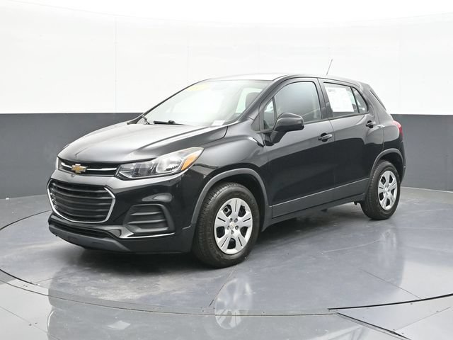 Used 2017 Chevrolet Trax LS FWD image 3