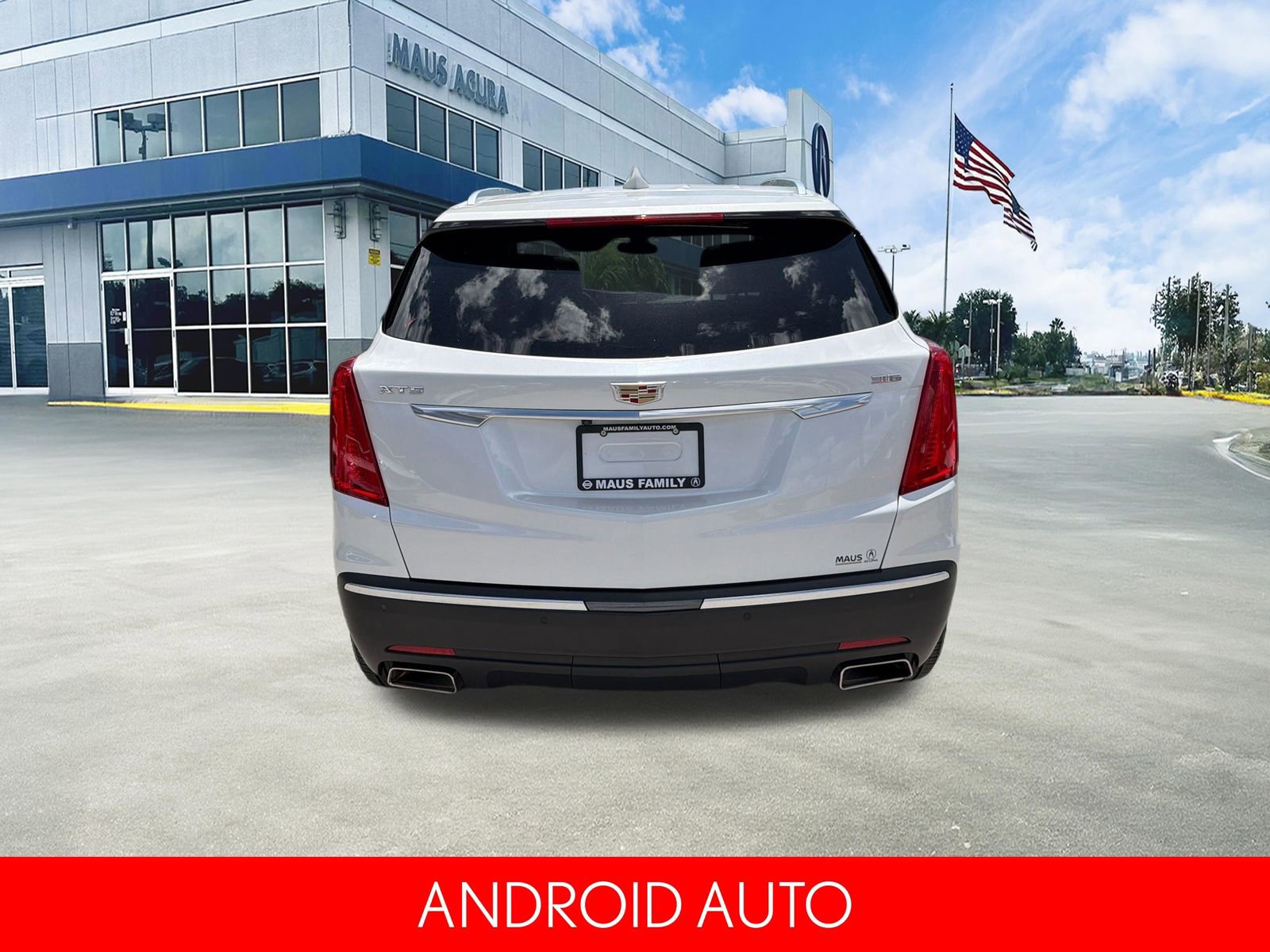 Used 2018 Cadillac XT5 Luxury w/ Driver Awareness Package FWD image 5