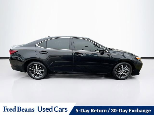 Used 2017 Lexus ES 350 w/ Navigation System Package FWD image 11