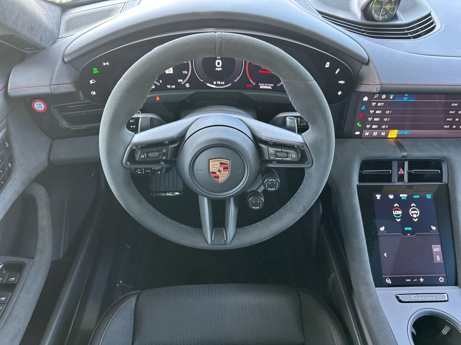 New 2026 Porsche Taycan GTS AWD/4WD image 15