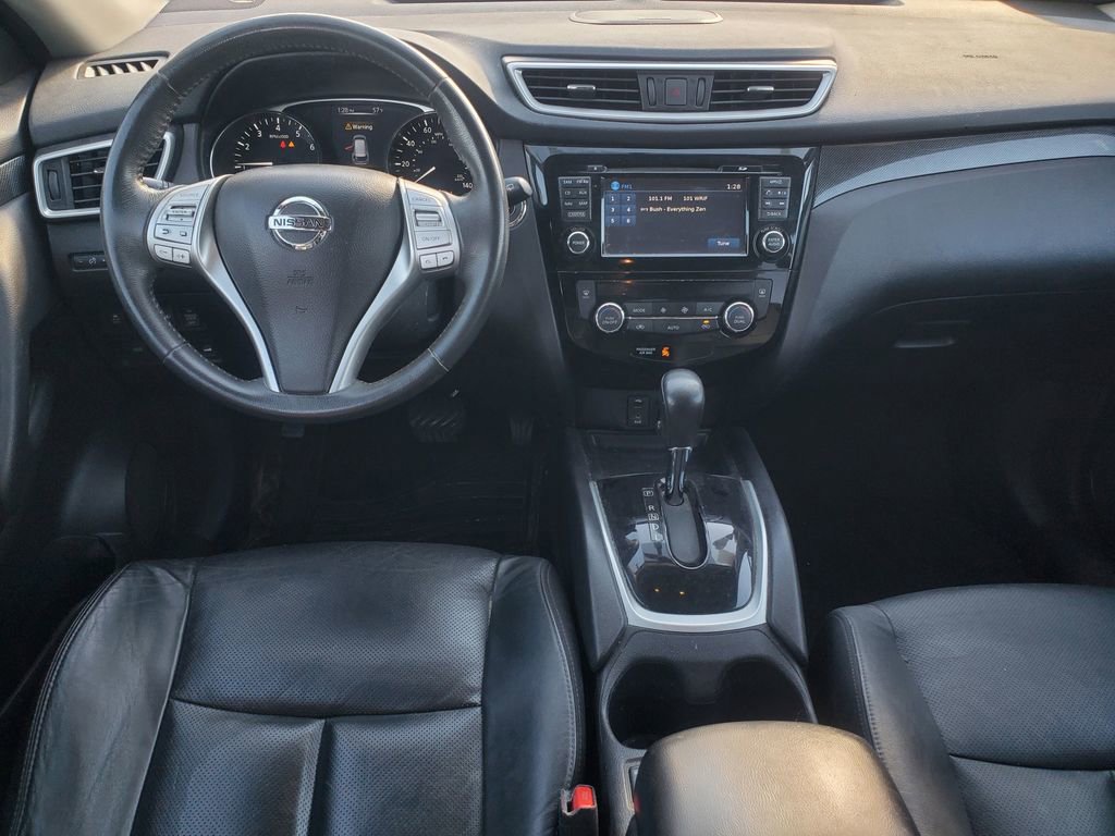 Used 2015 Nissan Rogue SL image 26