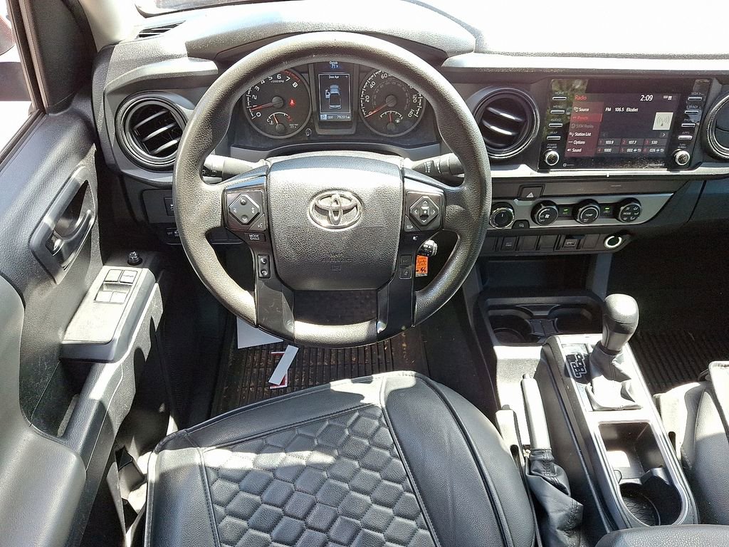 Used 2022 Toyota Tacoma SR AWD/4WD image 9