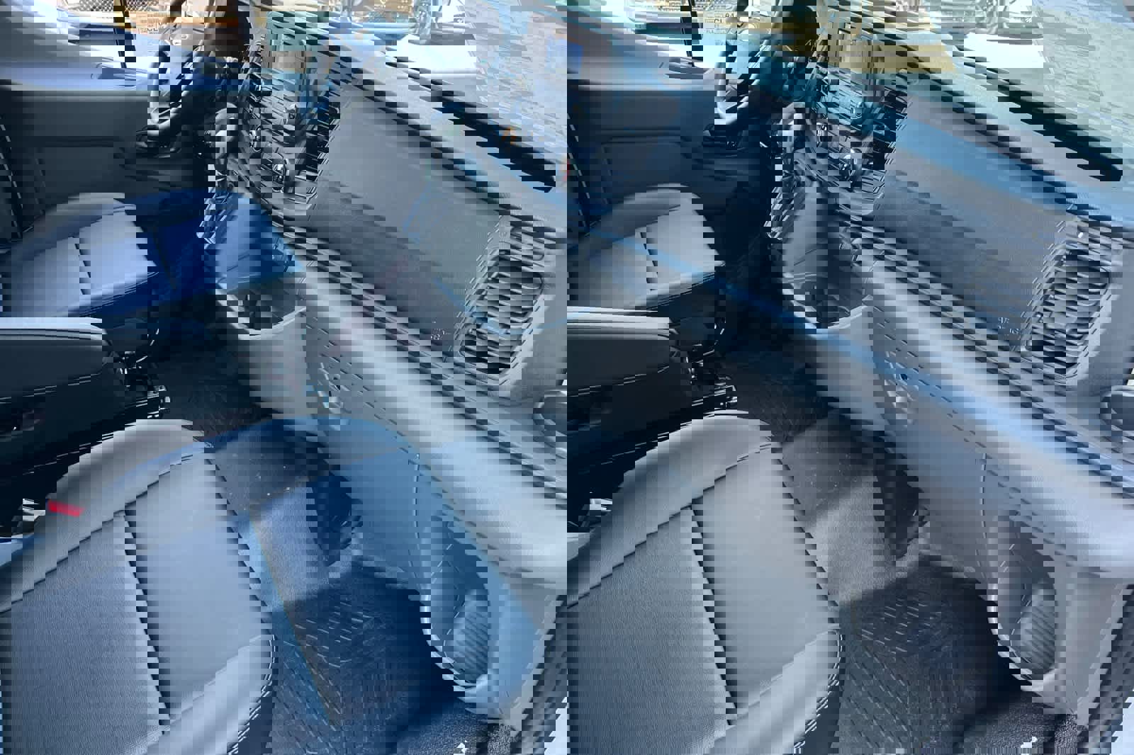 New 2024 Ford Transit 150 Low Roof image 17