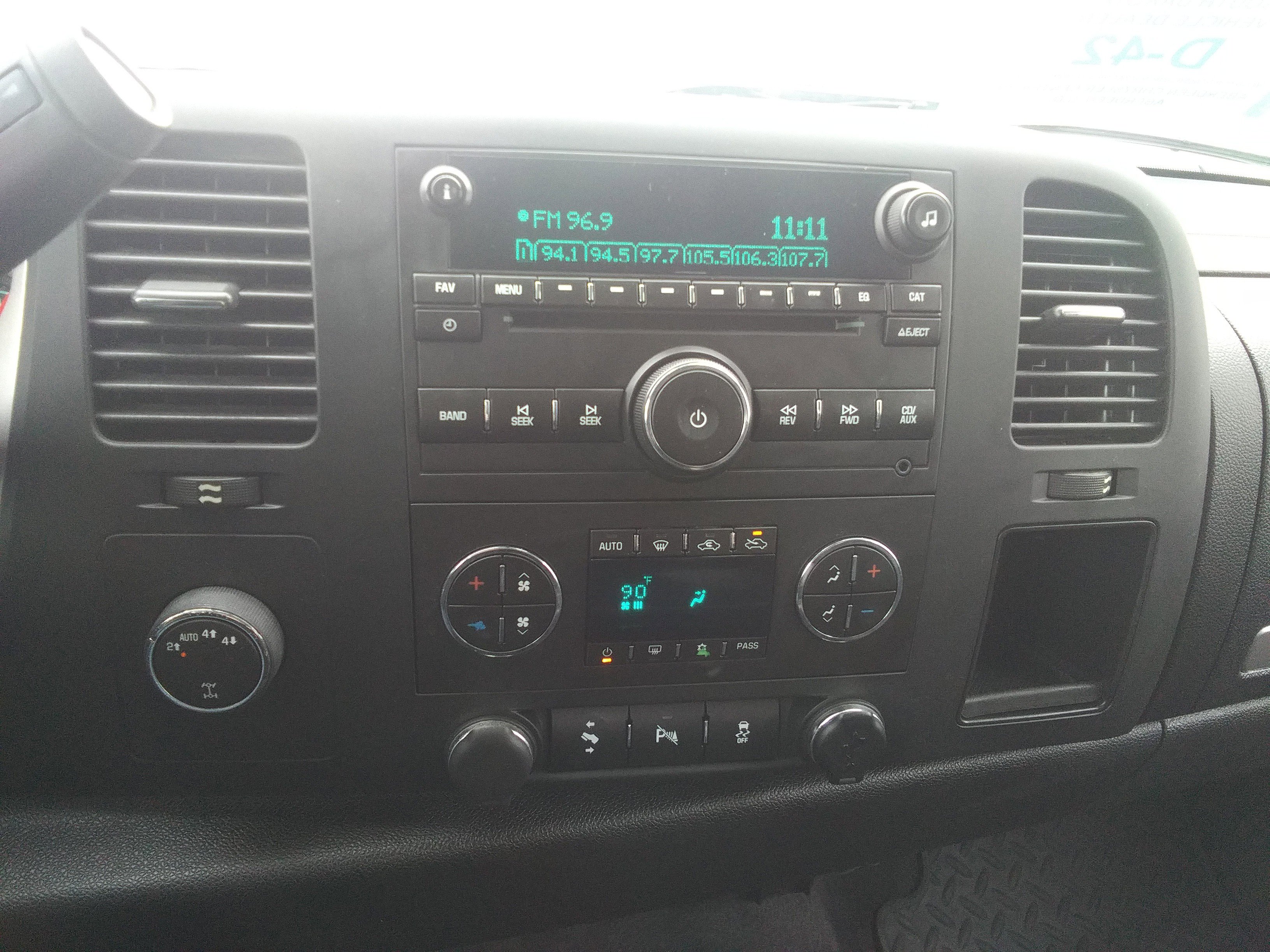 Used 2013 GMC Sierra 1500 SLE w/ Power Tech Package image 15