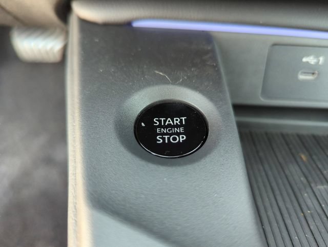 New 2026 Nissan Sentra SR w/ Floor Mat Package FWD image 41