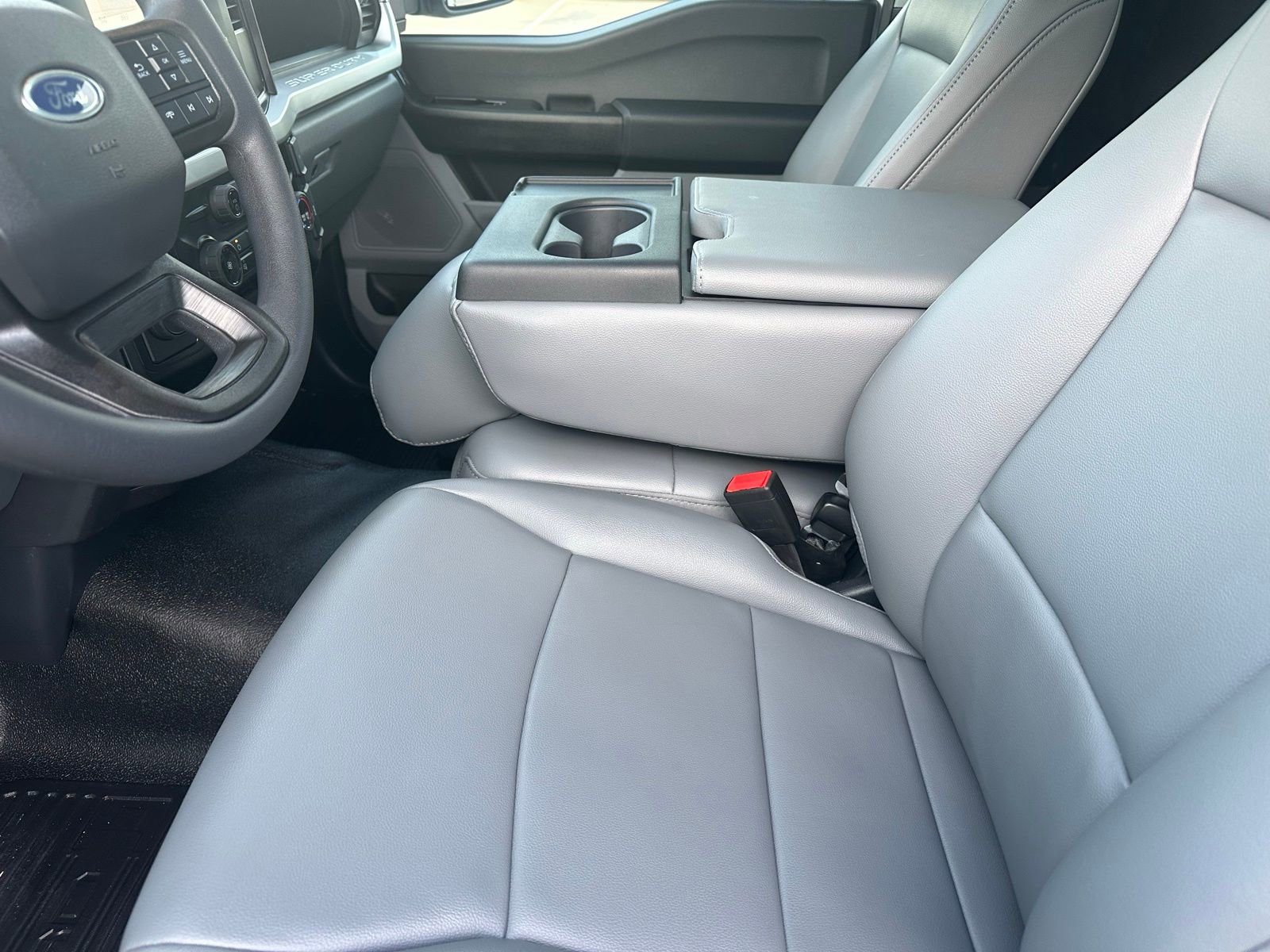 New 2025 Ford F350 XL w/ XL Chrome Package image 23