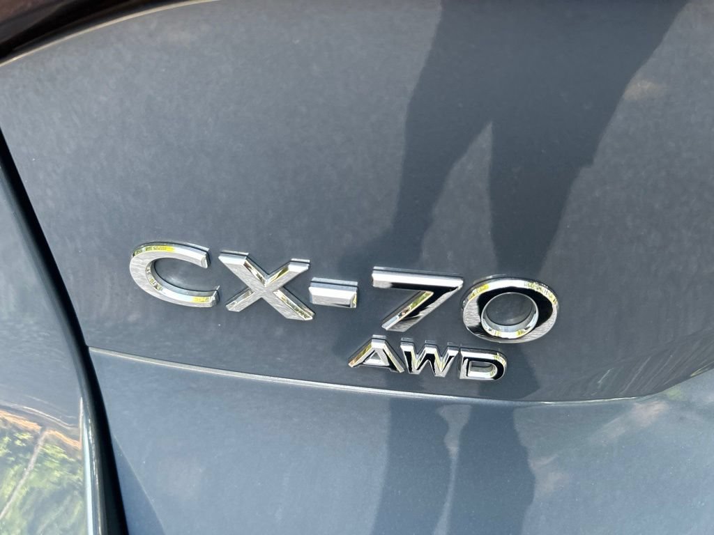 Used 2025 MAZDA CX-70 Plug-In Hybrid w/ Premium Plus AWD/4WD image 12