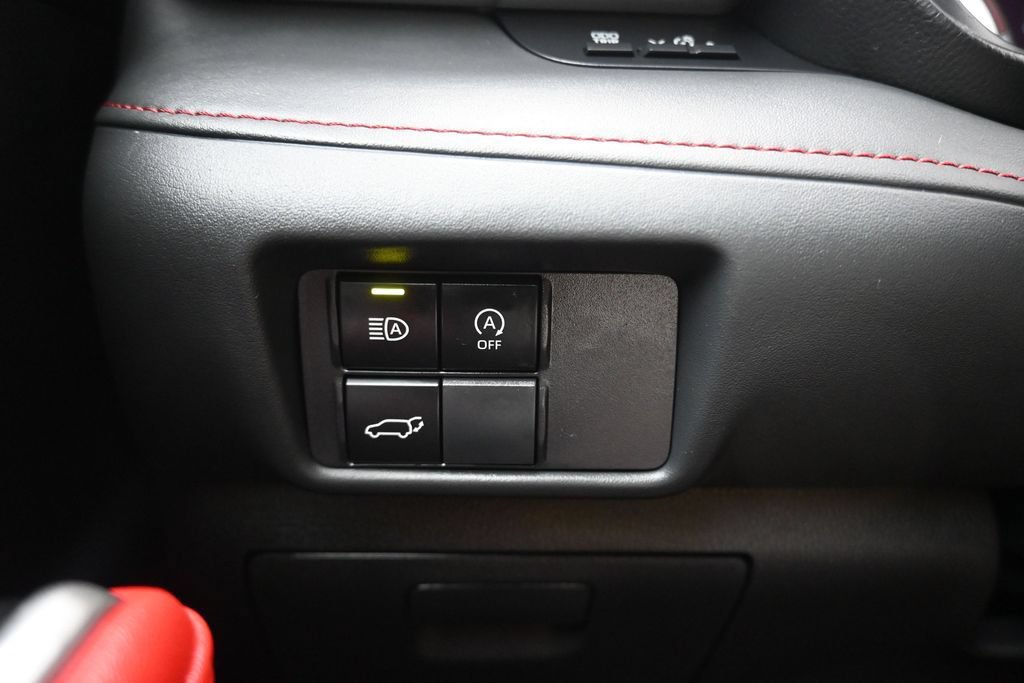 Used 2023 Toyota Highlander XSE FWD image 30