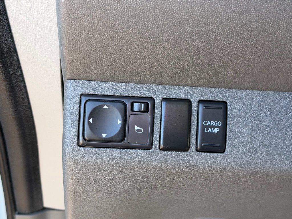Used 2015 Nissan Frontier SV RWD image 21