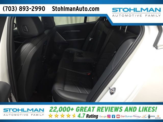 Used 2024 BMW 530i xDrive w/ Premium Package image 27