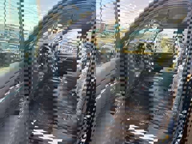 New 2026 GMC Sierra 2500 SLT w/ SLT Convenience Package image 18