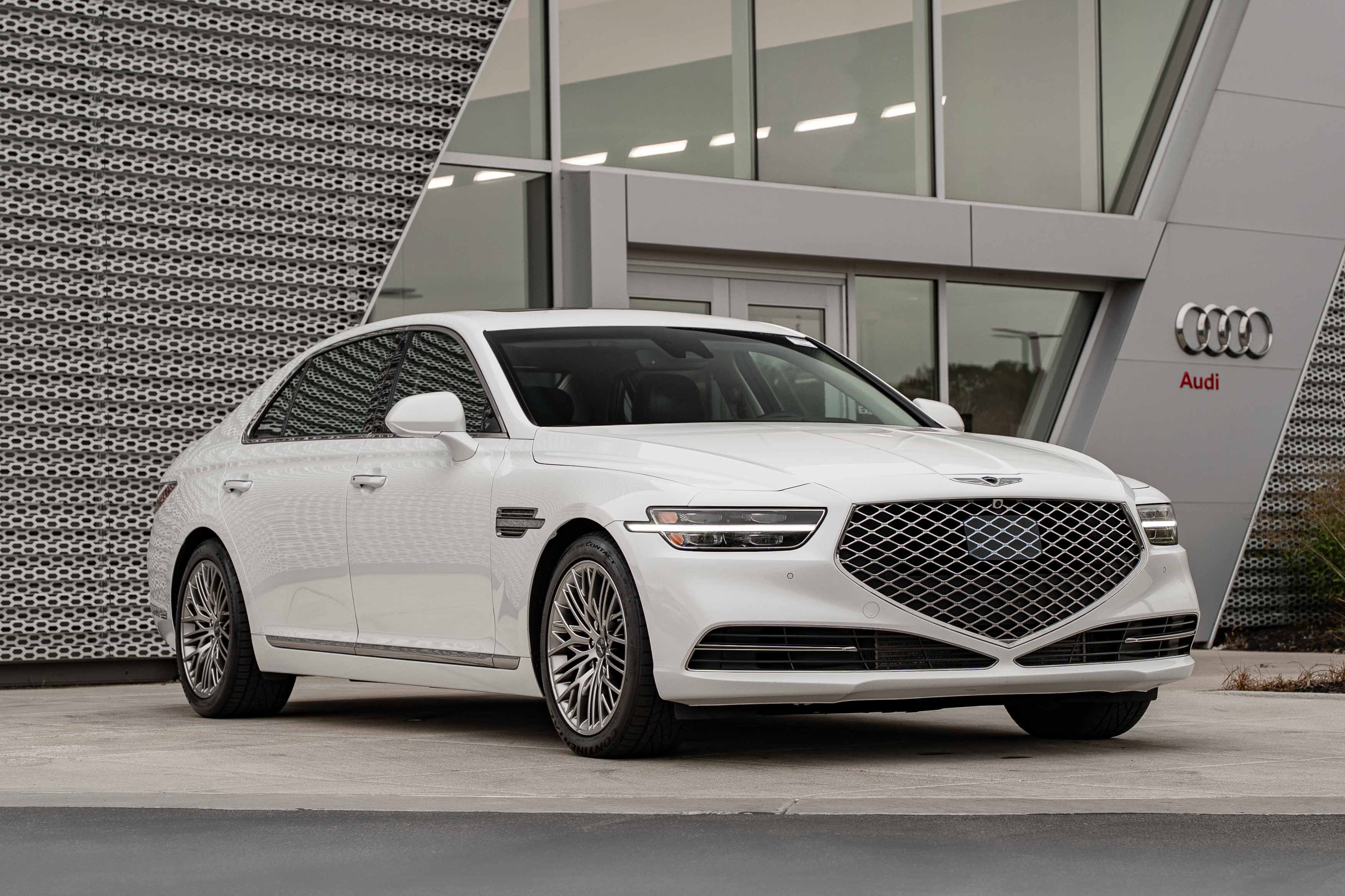 Used 2021 Genesis G90 3.3T Premium AWD/4WD image 1