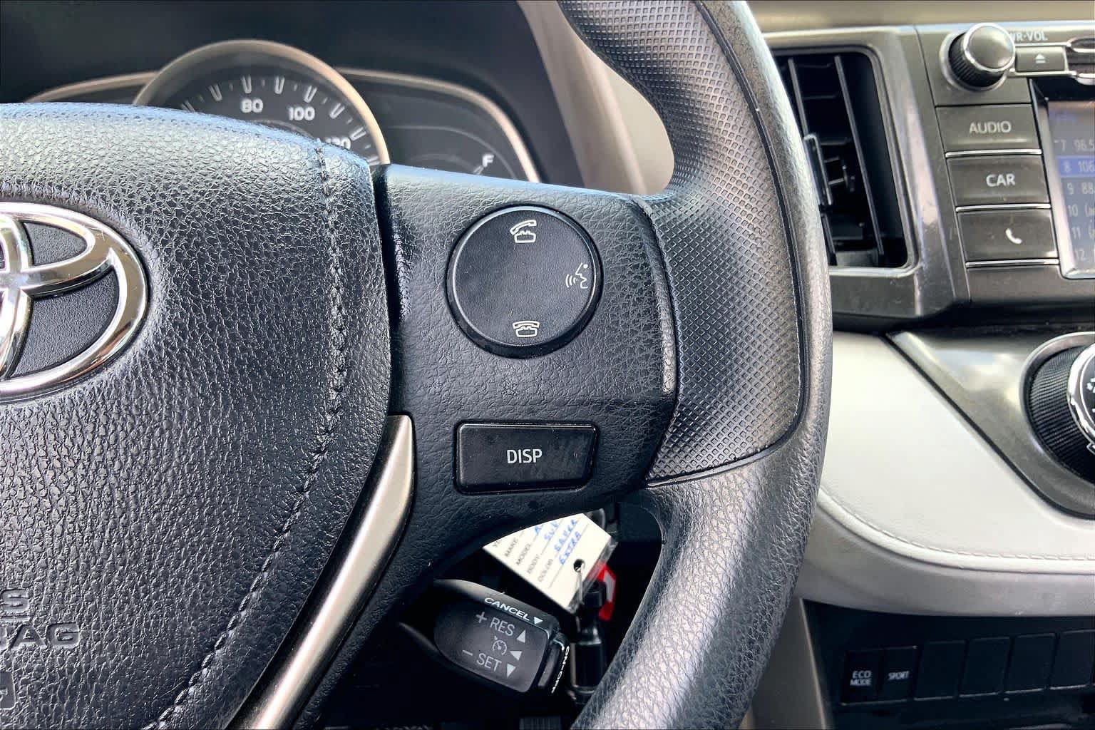 Used 2015 Toyota RAV4 LE FWD image 24