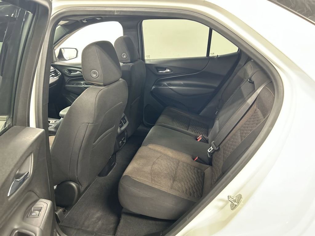 Used 2018 Chevrolet Equinox LT w/ Sun & Infotainment Package image 20