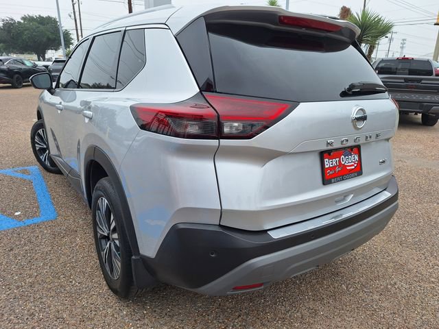 Certified 2021 Nissan Rogue SV w/ Premium Package FWD image 5