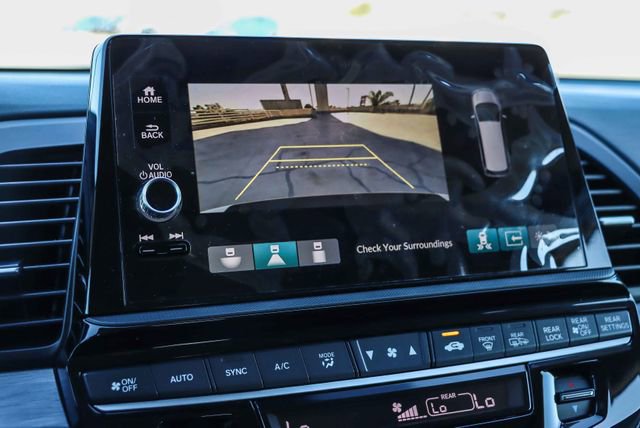 Certified 2025 Honda Odyssey Elite image 25