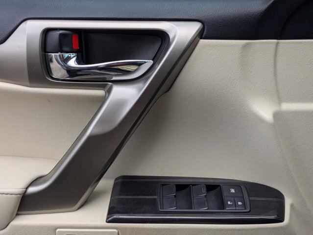 Used 2021 Lexus GX 460 Premium AWD/4WD image 2