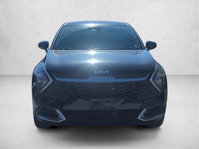 Used 2023 Kia Sportage LX image 2