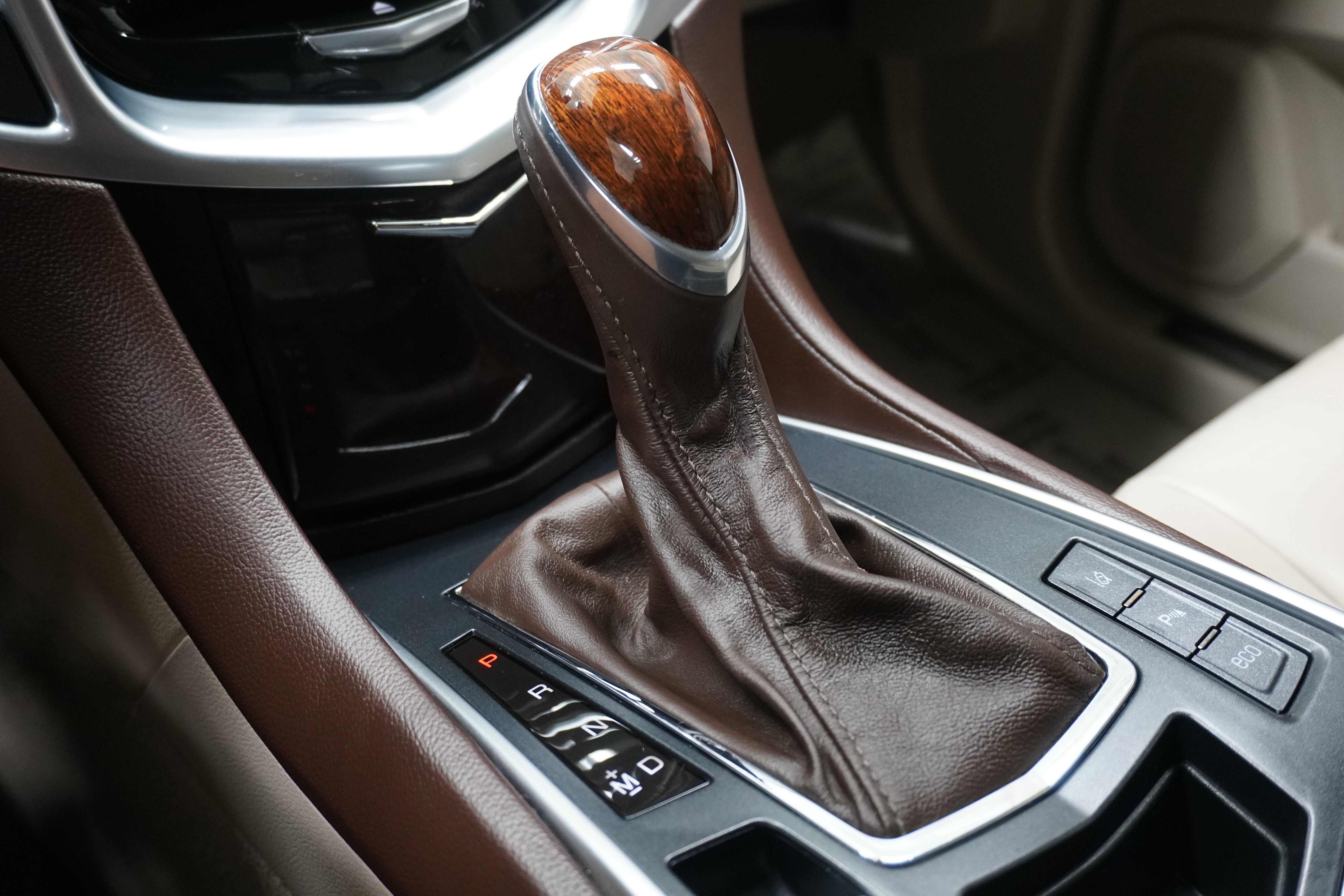 Used 2014 Cadillac SRX Premium image 23