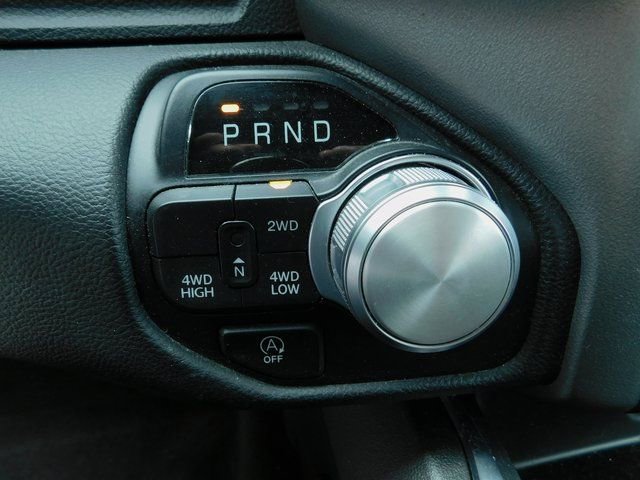 Used 2024 RAM 1500 Laramie image 13