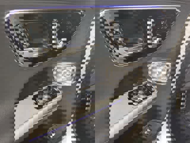 Certified 2026 Mercedes-Benz GLC 300 4MATIC image 18