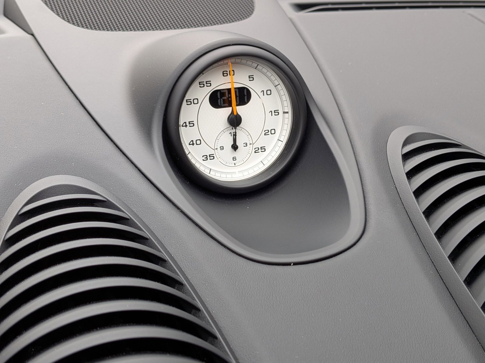 Certified 2025 Porsche 718 Cayman GT4 RS image 20