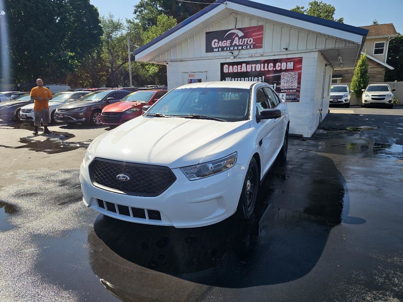 Used 2016 Ford Taurus Police Interceptor AWD image 4