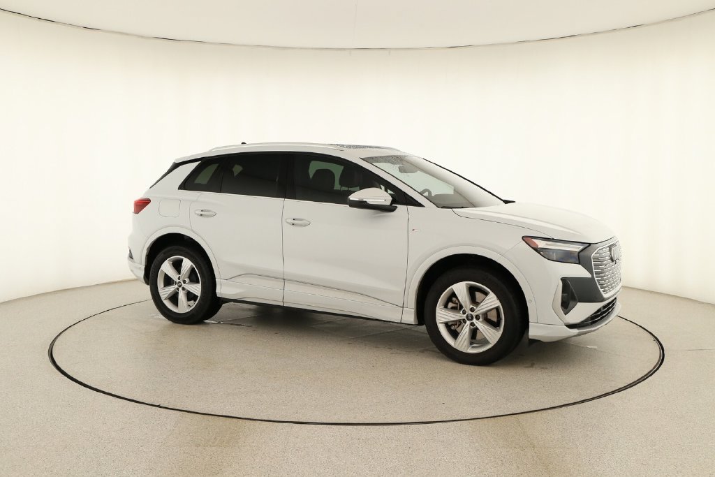 Certified 2023 Audi Q4 e-tron Premium Plus w/ Premium Plus AWD/4WD image 9