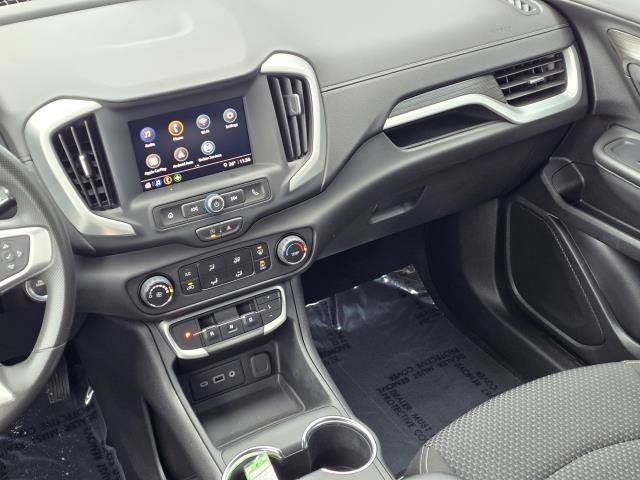 Used 2023 GMC Terrain SLE image 31