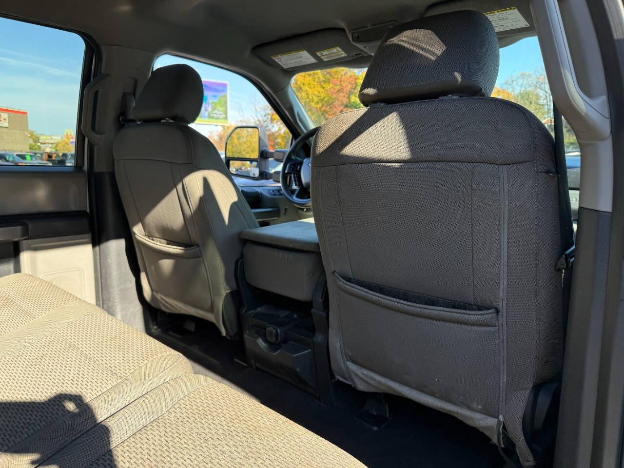 Used 2021 Ford F250 XLT w/ FX4 Off-Road Package AWD/4WD image 28