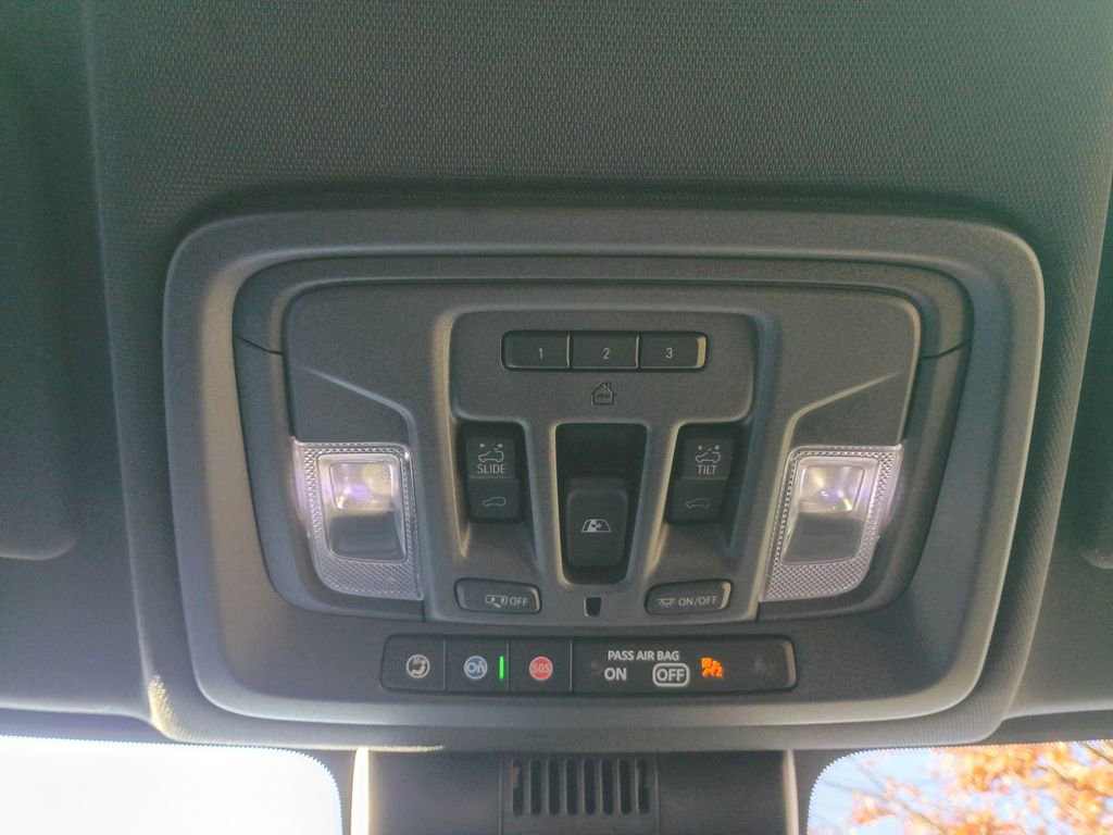 Used 2024 GMC Sierra 2500 AT4 w/ AT4 Premium Plus Package image 33